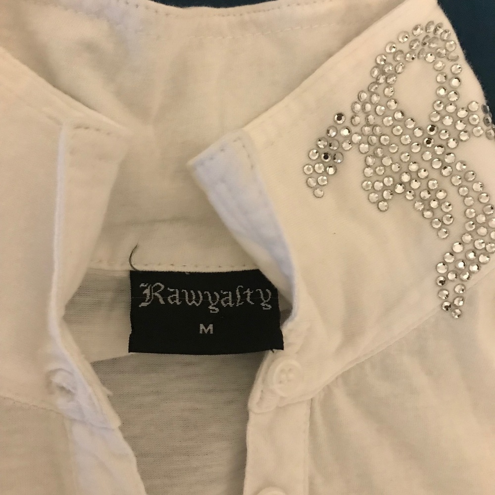 Rawyalty rhinestones  Angel  shirt   medium